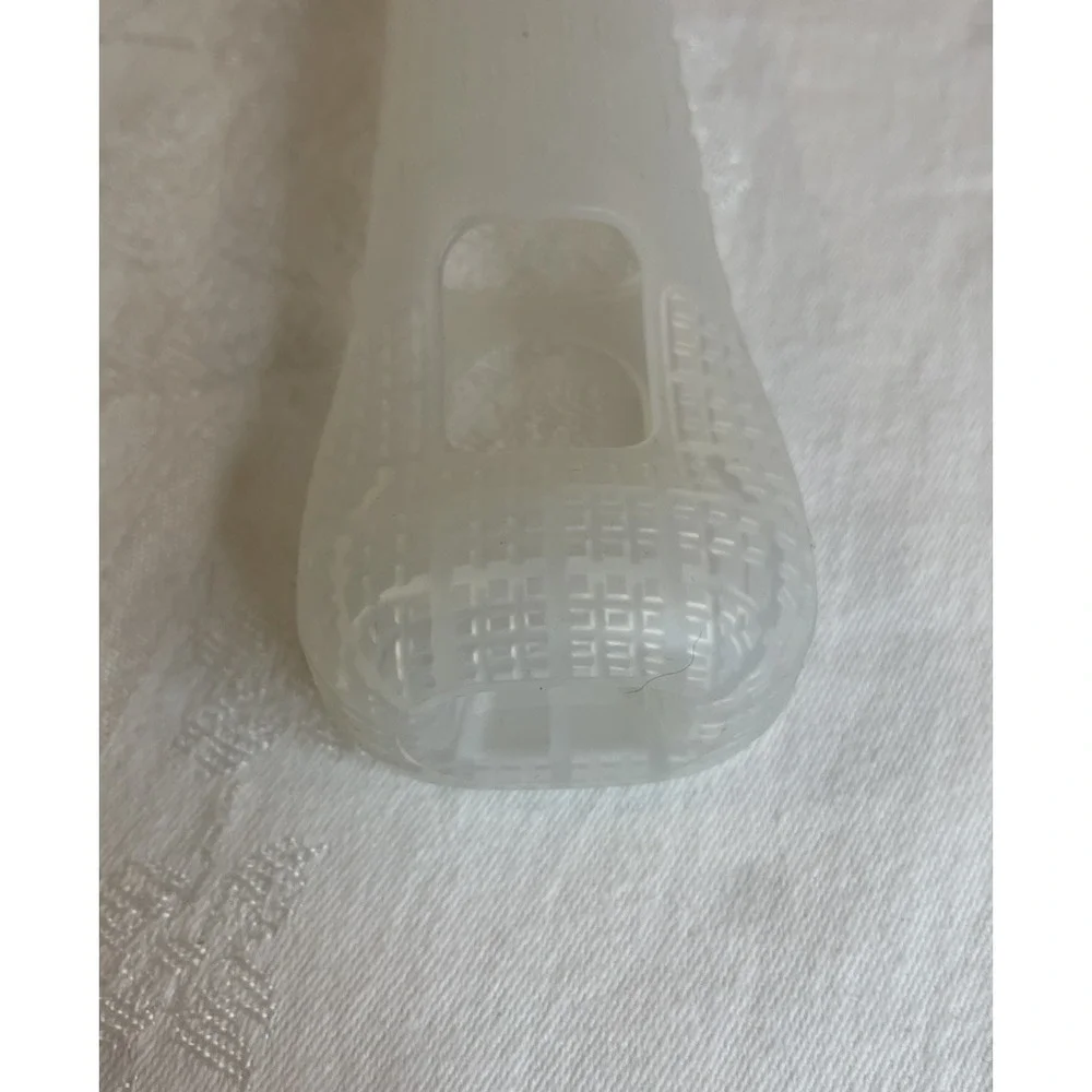 Nintendo Wii OEM‎ Silicone Wii-Mote Controller Sleeve Cover Clear